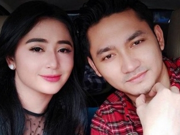 Dewi Persik Mendadak Tulis Soal 'Anti Selingkuh' Hingga Hapus Potret Mesra Bareng Suami