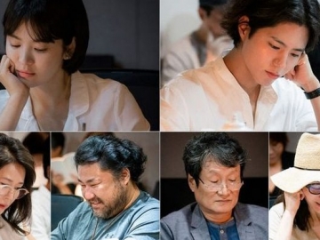 Foto Sesi Pembacaan Naskah 'Encounter' Dirilis, Akting Song Hye Kyo-Park Bo Gum Banjir Pujian
