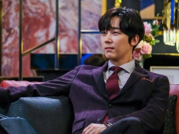 Yoon Jong Hoon Awalnya Tak Yakin 'Penthouse' Sukses dan Bicara Chemistry dengan Kim Se Yeon-Eugene