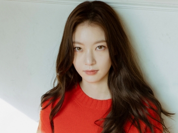 Gong Seung Yeon Akui Sempat Kesal Selalu Dicerca Pertanyaan Tentang Sang Adik Jungyeon Twice