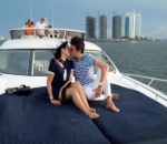Ciuman di Atas Kapal