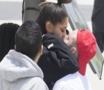 Ciuman Miller Untuk Ariana