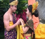 'Menikah' di Bali