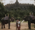  Candi Borobudur Sebagai Latar Pemotretan