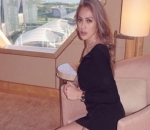 Jessica Iskandar Tampil Seksi Kenakan Gaun Mini