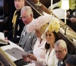 Kate Middleton Tidak Duduk di Samping Pangeran William