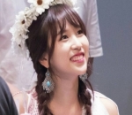 Mina Twice Cantik dengan Gummy Smile