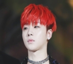 Jay iKON Tetap Imut dengan Rambut Merah