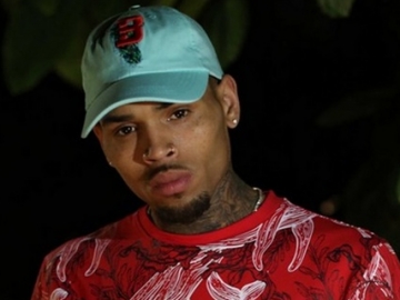 Tertangkap Pukuli Fotografer di Klub Malam Florida, Chris Brown Bakal Dituntut? 