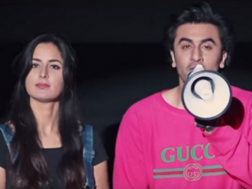 Tampil Mesra di Video Promosi 'Jagga Jasoos', Katrina Kaif & Ranbir Kapoor Bikin Netter Heboh
