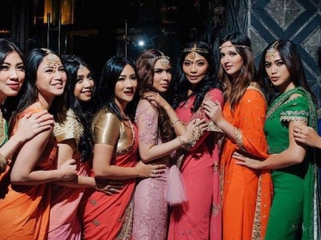 FOTO: Cantik Menawan, Girl Squad Kompak Dandan Ala Gadis India di Ultah Sally Adelia