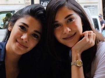 FOTO: Sisters Goal Naysila Mirdad & Nana Mirdad, Jalan-Jalan Cantik Keliling Eropa
