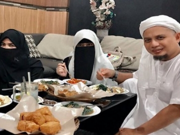 'Pamer' Punya Tiga Istri, Surat Terbuka untuk Ustaz Arifin Ilham Heboh di Medsos