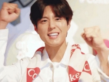 Lewat Coca-Cola, Park Bo Gum Tunjukkan Dukungan Pada Bangtan Boys di Video Ini
