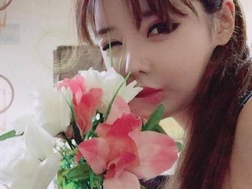 Unggah Foto Tentang 2NE1 dan Tulis Ini di Akun Instagram Pribadinya, Park Bom Buat Fans Tersentuh