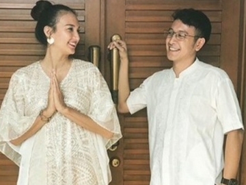 Undangan Baru Tersebar, Tanggal Pernikahan Dimas Anggara & Nadine Chandrawinata 'Bocor'