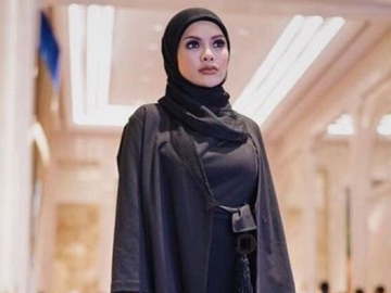 Tak Mau Disamakan dengan Rina Nose, Nikita Mirzani Akui Sempat Tak Pede Keluar Usai Lepas Hijab