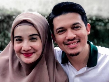 Rayakan 8 Tahun Pernikahan, Begini Aksi Saling Puji Irwansyah dan Zaskia Sungkar