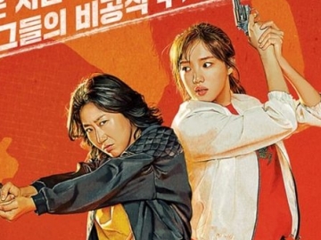 Lee Sung Kyung dan Ra Mi Ran Jadi Detektif yang Siap Menembak di Poster Film ‘Girl Cops’
