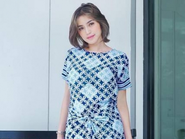 Jessica Iskandar Tuai Kritikan Pedas Usai Pamer Foto Bareng Red Velvet, Kenapa?
