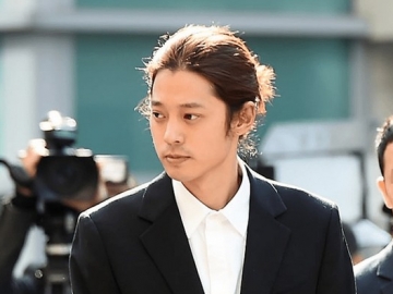Jung Joon Young Sebut Ada 14 Orang yang Terlibat dalam Grup Chat Video Mesum