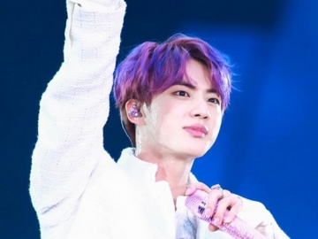Warna Jadi Aneh, Jin BTS Bikin Fans Ngakak Usai Disebut Semir Sendiri Rambutnya