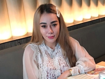 Dianggap Pansos, Bebby Fey Tantang YouTuber ‘Alim’ Sumpah Pocong