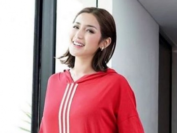 Jessica Iskandar Jajal Baju Pengantin Rancangan Anne Avantie, Bagian Sensitif Jadi Gunjingan