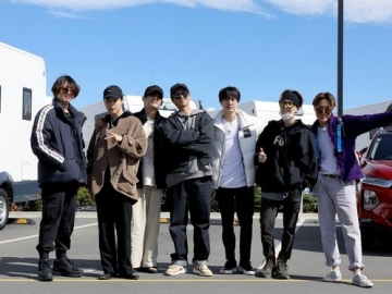 BTS Rilis Foto di Balik Layar 'Bon Voyage', Penampilan Jin Sukses Bikin Halu