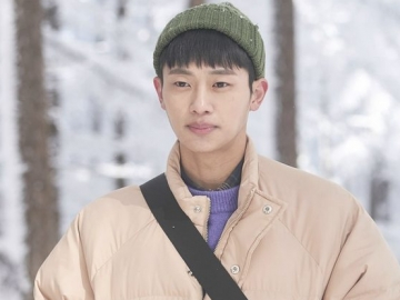 Usai Jadi Tentara, Lee Shin Young Beberkan Upaya Jadi Siswa SMA Drama Terbaru