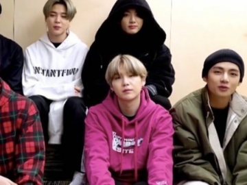 BTS Tampilkan ‘Boy With Love’ di Ruang Latihan, Sandal V Curi Perhatian 
