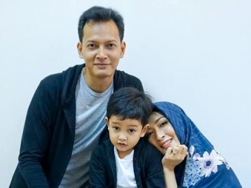 Pamer Foto USG, Fedi Nuril Umumkan Istri Hamil Anak Kedua Seraya Panjatkan Harapan Ini