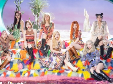 Twice Jadi Girlband Kpop Pertama yang Sukses Jual 200 Ribu Copy dalam Sehari