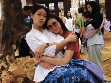 Yuki Kato Unggah Virtual Photoshoot di IG, Sang Adik Disebut Mirip Dua Member BLACKPINK Ini