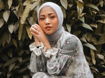 Dipuji Banyak Seleb, Rachel Vennya Kini Malah Banjir DM Hinaan Disebut Wanita Jalang Usai Buka Hijab