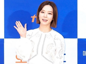 ChoA Eks AOA Tampil Perdana di Variety Show Usai Tiga Tahun Tak Muncul