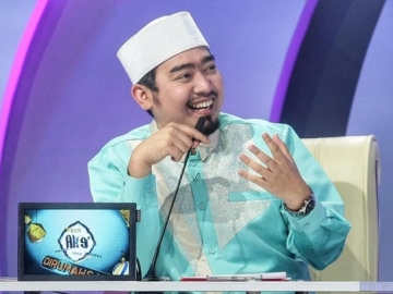 Ustaz Solmed Ikut Tanggapi Soal Nia Ramadhani Sebut 'Lu' ke Tuhan