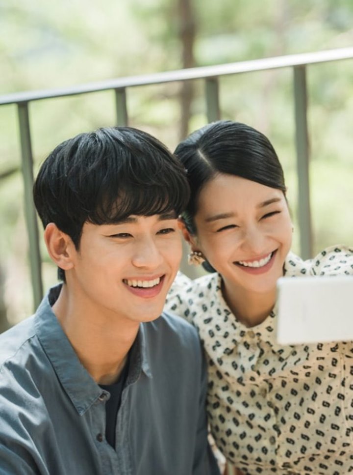 Kim Soo Hyun Temukan Kebahagiaan Bareng Seo Ye Ji Pasca Ikuti Kata Hatinya Untuk Pertama Kali