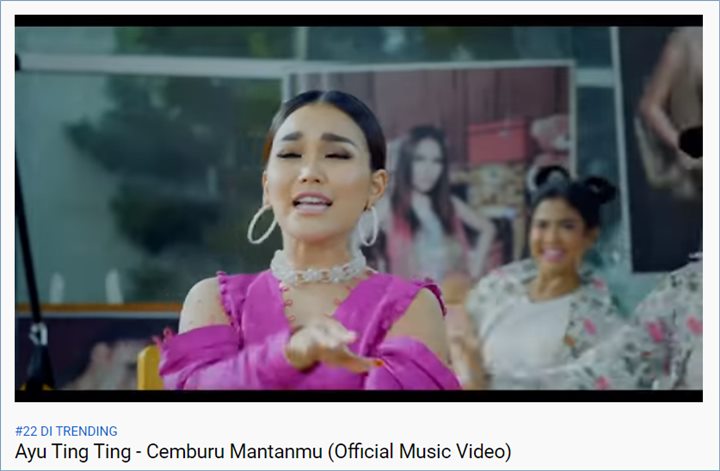 lagu baru ayu ting ting masuk ke deretan trending youtube indonesia kurang dari 24 jam perilisan