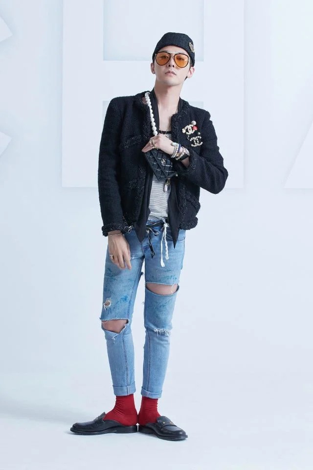 Jennie-G-Dragon Tampil Menawan untuk Kampanye Bersama Chanel, Riasan Wajah Justru Jadi Sorotan