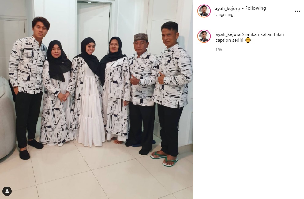 Keluarga Rizky Billar dan Lesti Kompak Pakai Baju Seragam, Fans Ramaikan Tagar ‘Menuju Halal’
